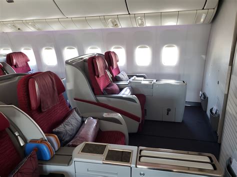qatar 777-300er business class|american 777 300 business class.
